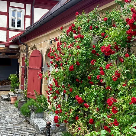 Lovely In A 18th Century Manor Apartment *