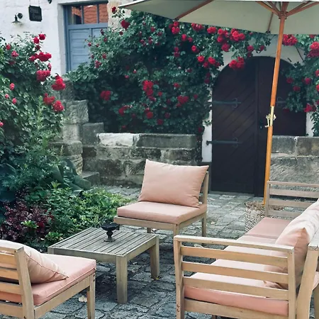 Apartment Lovely In A 18th Century Manor