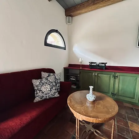 Apartment Lovely In A 18th Century Manor *
