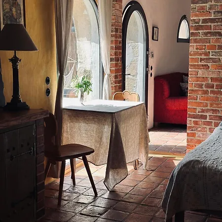 Apartment Lovely In A 18th Century Manor